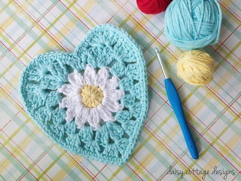Granny Heart Purse Free Crochet Pattern